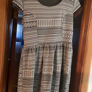 Rewind black and white dress